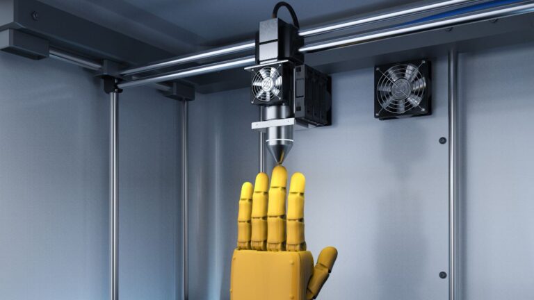 impressora 3d imprimindo uma mão robótica